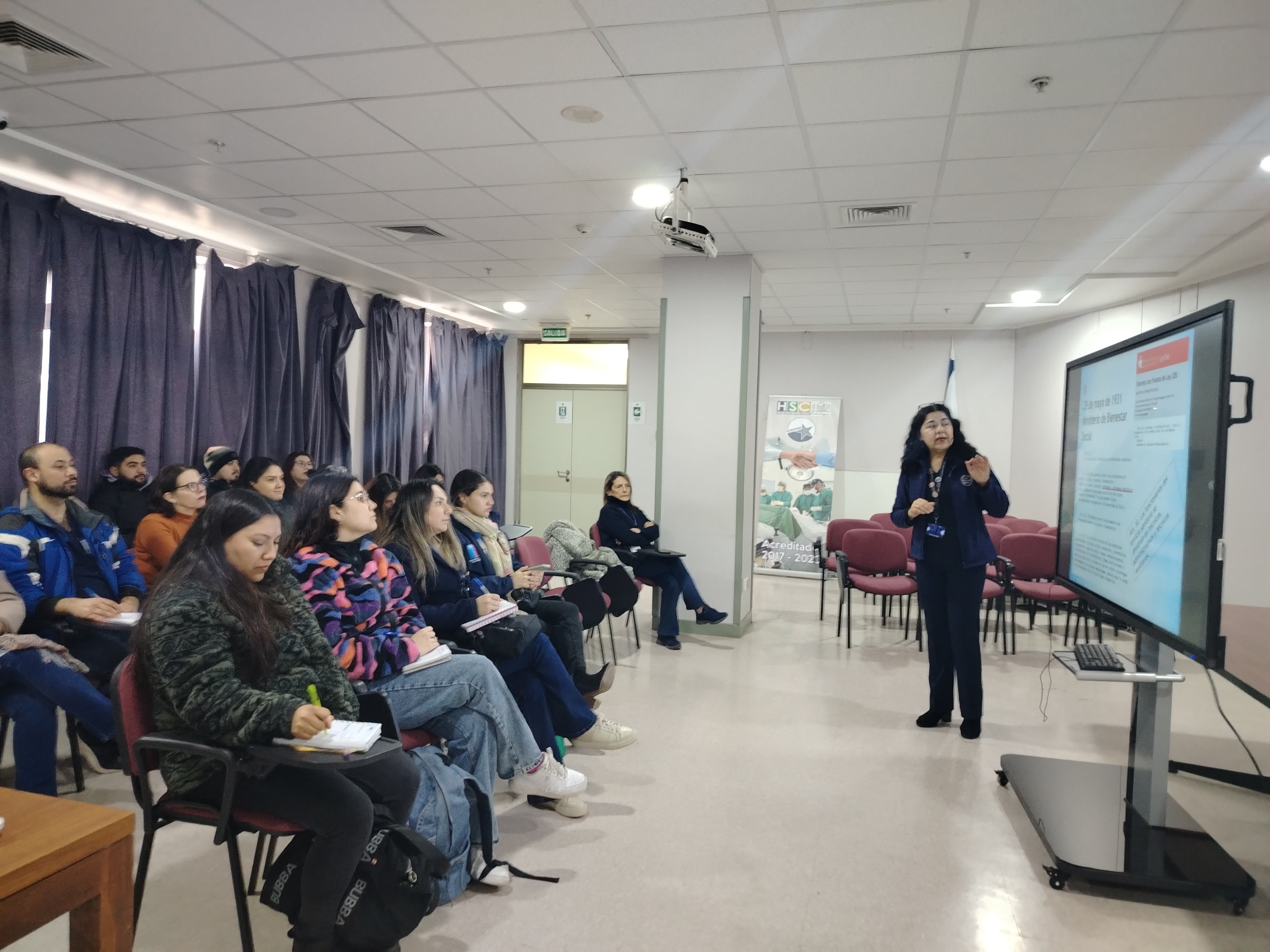 Curso de Empoderamiento de Equipos de Enfermería fortalece redes asistenciales en la Región