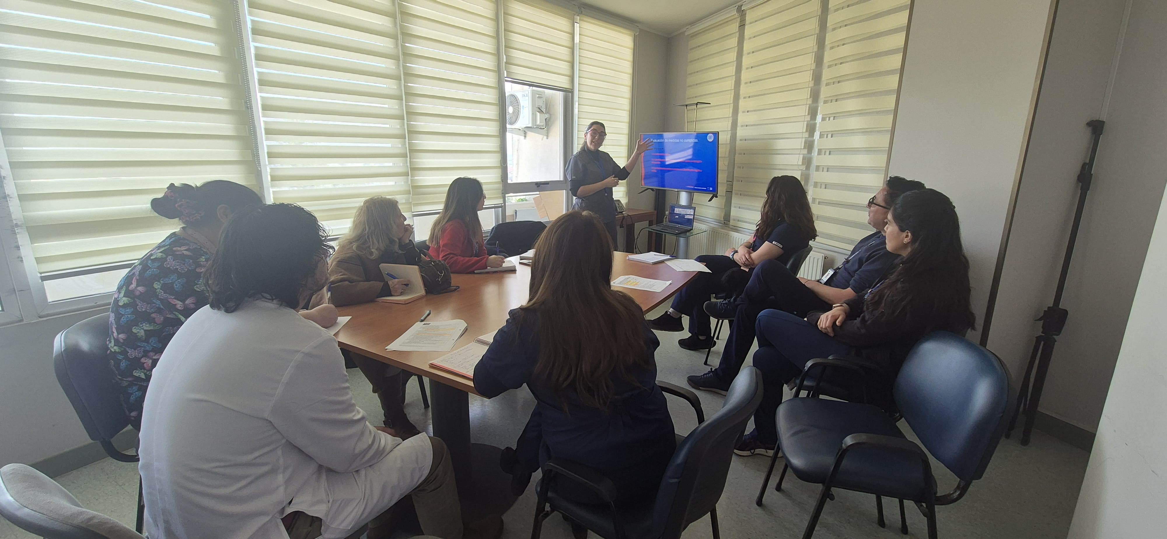 Hospital de Santa Cruz avanza en la humanización del cuidado con Hospital Amigo