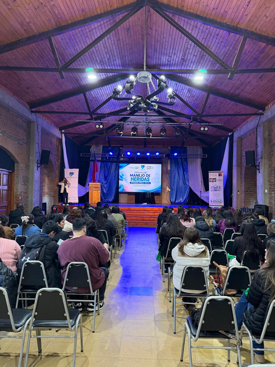 RNAO Hospital Santa Cruz presente en la Jornada de Manejo de Heridas
